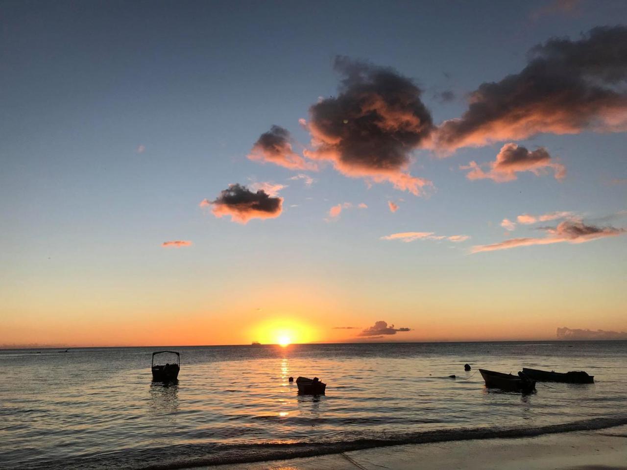 Soufriere Guesthouse エクステリア 写真