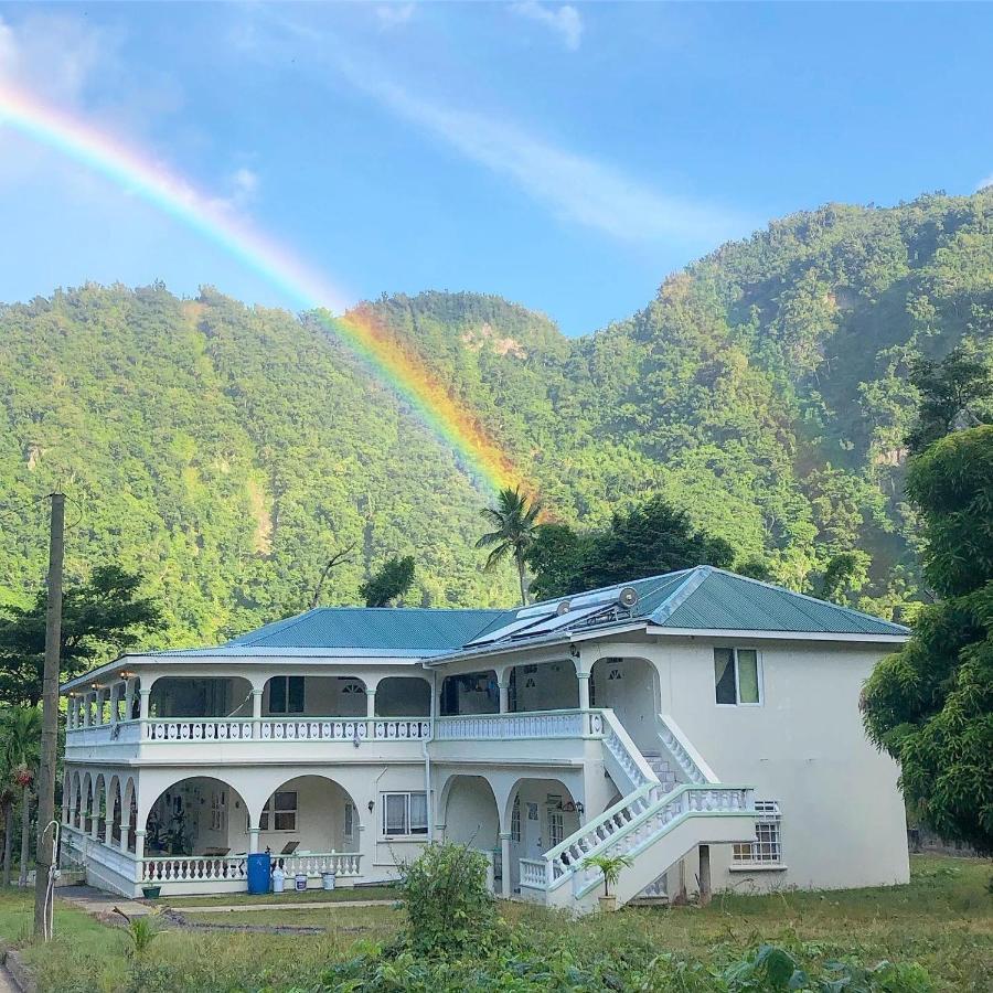 Soufriere Guesthouse エクステリア 写真